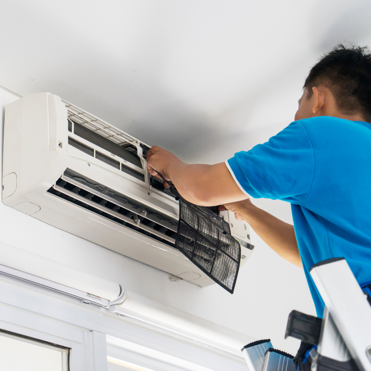 AC Leak Test & Repair